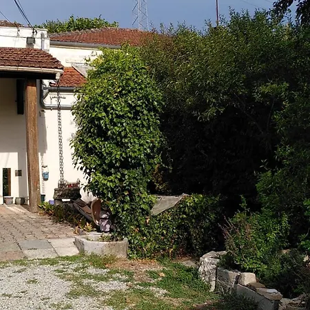 Pensión Lulu Mérignac
